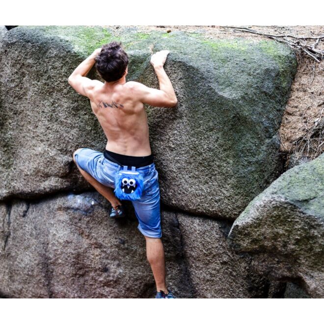 Crafty Climbing Blue Five Toothed Monster krita väska
