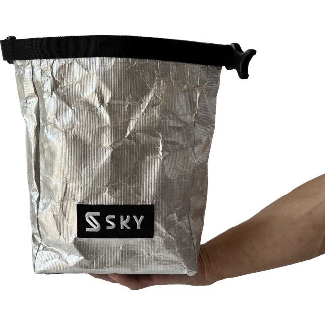 SKY Gravity Vibram magnesium pouch boulder
