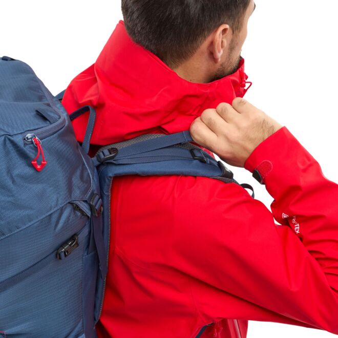 Millet Peuterey 35+10 ryggsäck alpinism