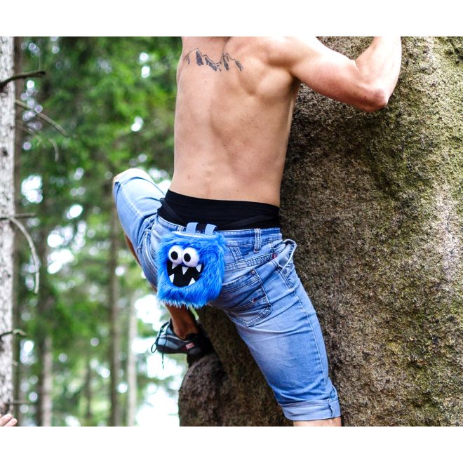 Crafty Climbing Dark Blue Five Toothed Monster magnesium pouch